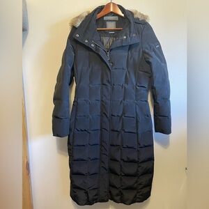 GEOX- black midi quilted puffer jacket with fur hood, size 6